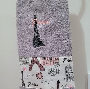 Hand Towel embroidered with Eiffel Tower and Paris